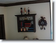 010 * On the top shelf, he has a collection of miniature nutcrackers from Germany. * On the top shelf, he has a collection of miniature nutcrackers from Germany. * 2048 x 1536 * (1.22MB)