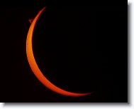 s2024-04-08_15-25-37_l_u_C *  
Start= 15_24_43.363 
Mid= 15_25_37.984 
End= 15_26_32.606 
Duration= 109.243s 
Frames captured= 425 
Shutter= 150.1ms 
Gain= 431 (42%) 


This image was selected and included in 14 of the best total solar eclipse 2024 photos from our readers at space.com. * 3556 x 2847 * (1.57MB)