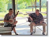 20220806_Sky_01 * Schlenky on the banjo and Brannian on the guitar.  A tradition at a Lange House reunion. * 2048 x 1536 * (607KB)